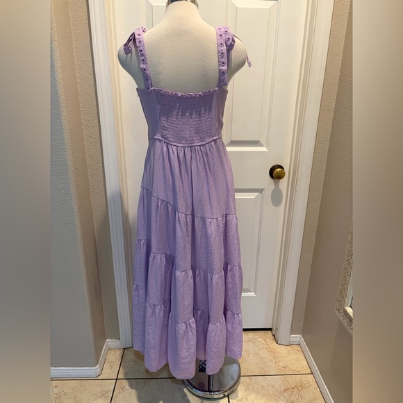 Francesca's Collections Lilac Tiered Midi Dress - Picture 6 of 9